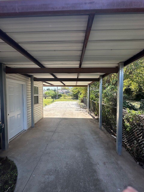 Foto del edificio - 314 E Ercoupe Dr