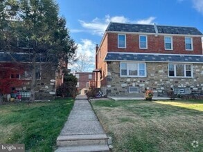 Building Photo - 710 Tyson Ave