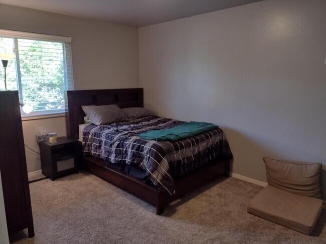 Foto del edificio - 2906 Tumbleweed Ln