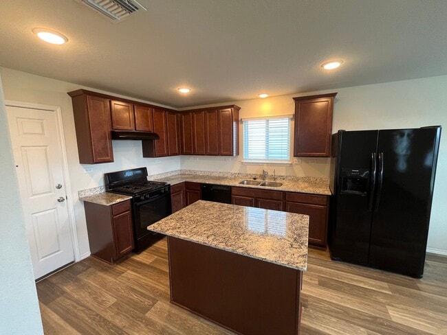 Building Photo - Beautiful Two-Story Home in Winding Brook