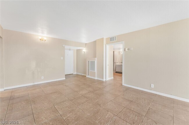Building Photo - 741 Autumn Moon Dr