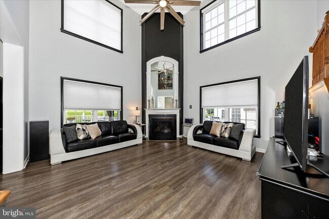 Foto del edificio - 1504 Larel Ct