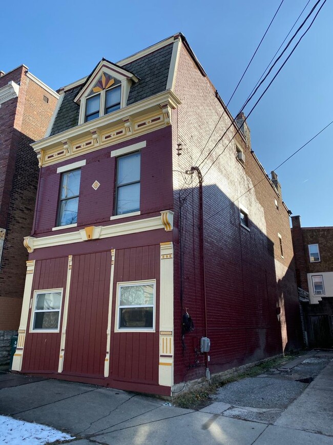 Photo - 303 Warner St Apartment