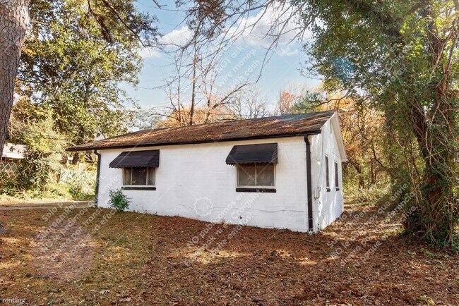 Building Photo - 2 br, 1 bath House - 3392 Washington Rd