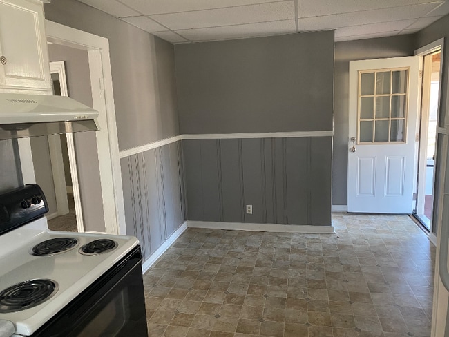 Building Photo - 200 Boggs Ln