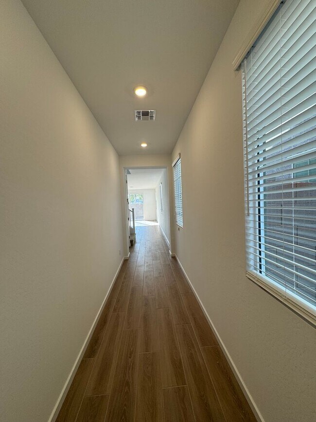 Foto del edificio - 3 BEDROOM NEW BUILD IN NORTERRA UNION PARK