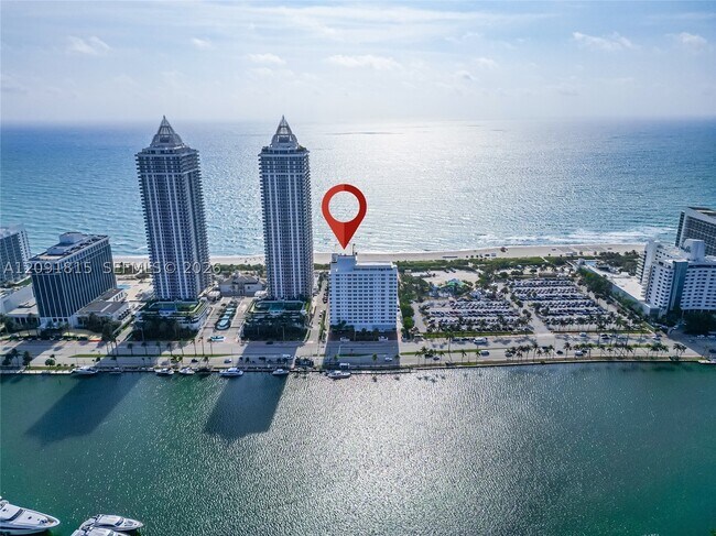 Foto del edificio - 4747 Collins Ave
