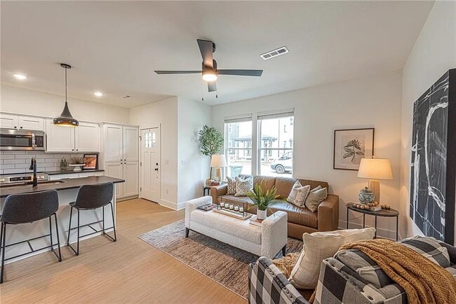 Foto del edificio - 3119 W Tulsa St