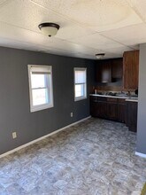 Building Photo - 7 Dewitt St