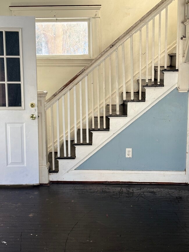 Building Photo - 431 22nd St N