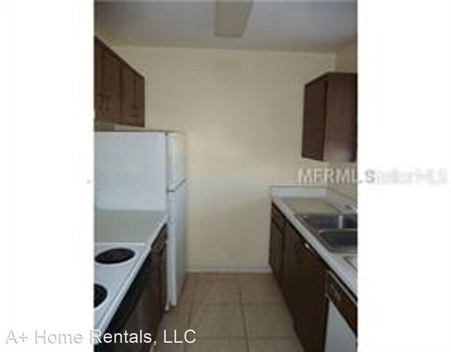Building Photo - 2 br, 1 bath House - 789 Lancaster Road D57