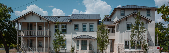 Building Photo - The Courtyard