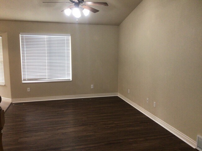 Foto del edificio - 7134 S Sorrento Way