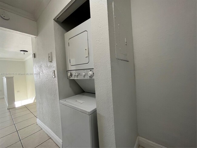 Building Photo - 15260 SW 80th St