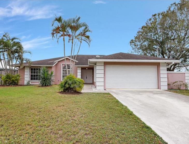 Foto principal - 1751 SW Southworth Ter