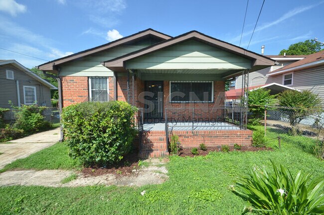 Building Photo - 3468 33rd St N