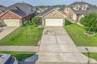 Building Photo - 5135 Misty Ln