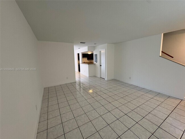 Foto del edificio - 5963 NW 23rd St