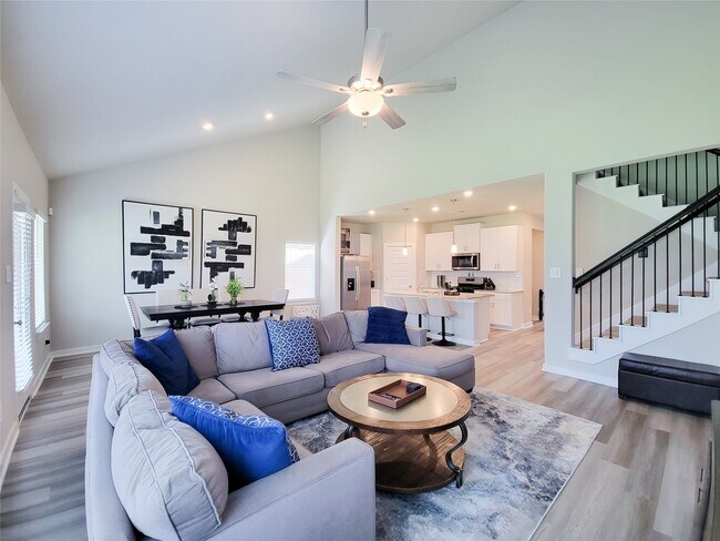 Foto del edificio - 8401 Hazel River Dr