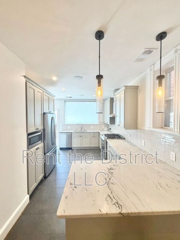 Foto del edificio - 1151 5th St NE