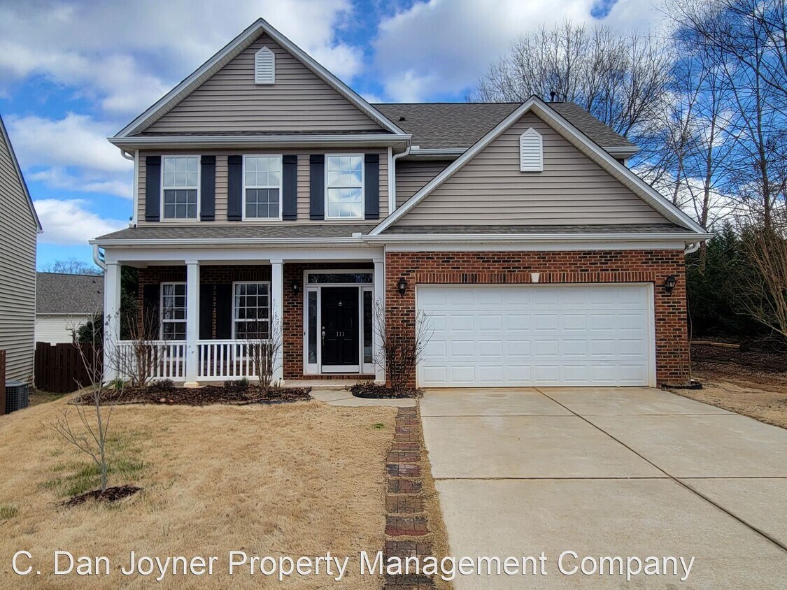 Primary Photo - 4 br, 2.5 bath House - 111 Circle Grove Ct