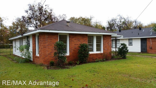 Building Photo - 3 br, 2 bath House - 1201 SCHEX