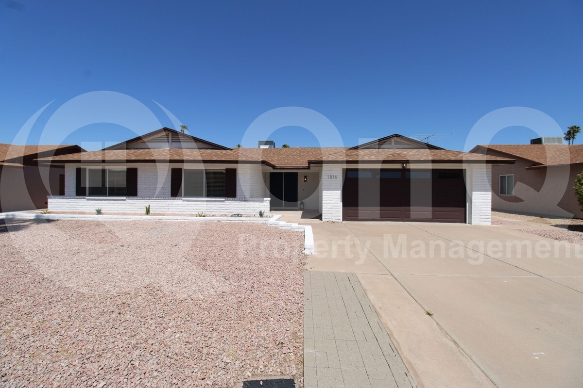 Foto principal - 1816 E Oxford Dr