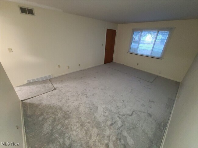 Foto del edificio - 476 Graham Rd