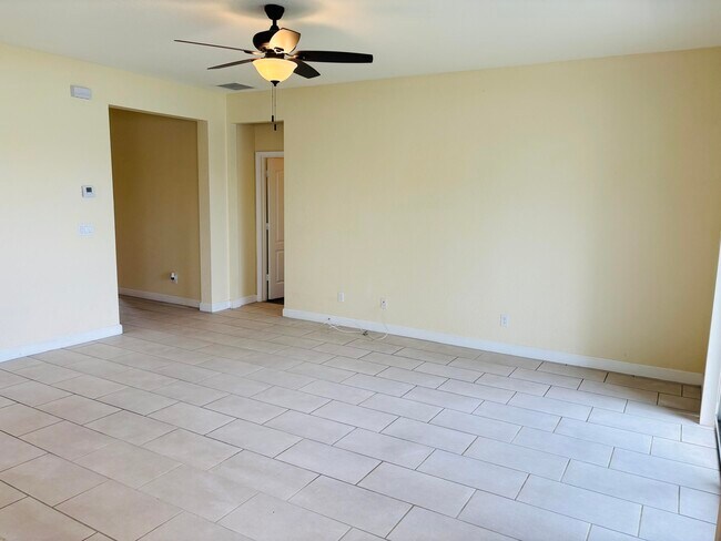 Foto del edificio - 12512 NW Stanis Ln