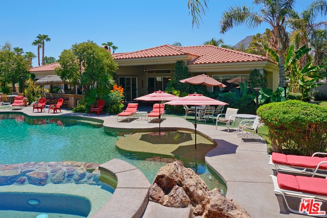 Building Photo - 77288 Sky Mesa Ln