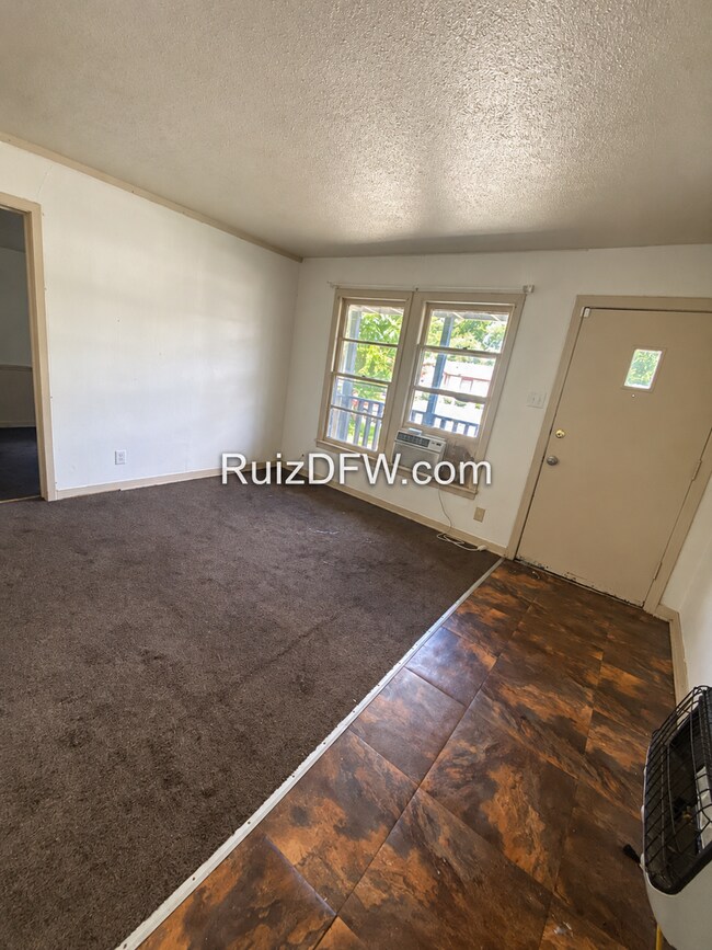 Foto del edificio - 3758 Donalee St