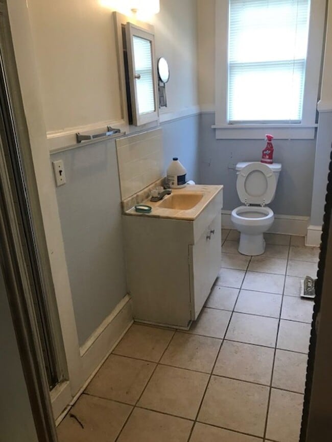 Building Photo - Highmarket Street