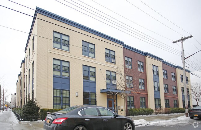 Foto del edificio - 119 Fountain Ave