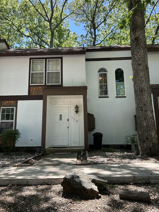 159 La Vista Ln, Hot Springs, AR 71909 Townhome Rentals in Hot
