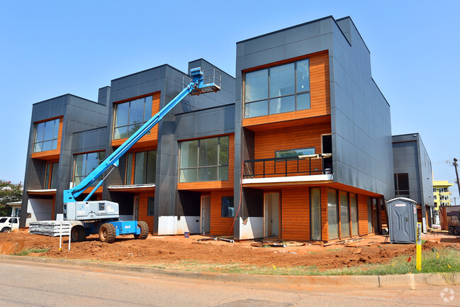Building Photo - Lisbon Lofts