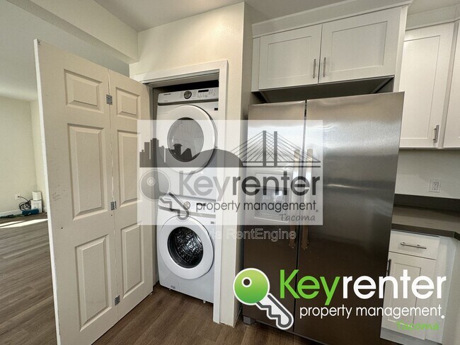 Foto del edificio - 1435 E 32nd St