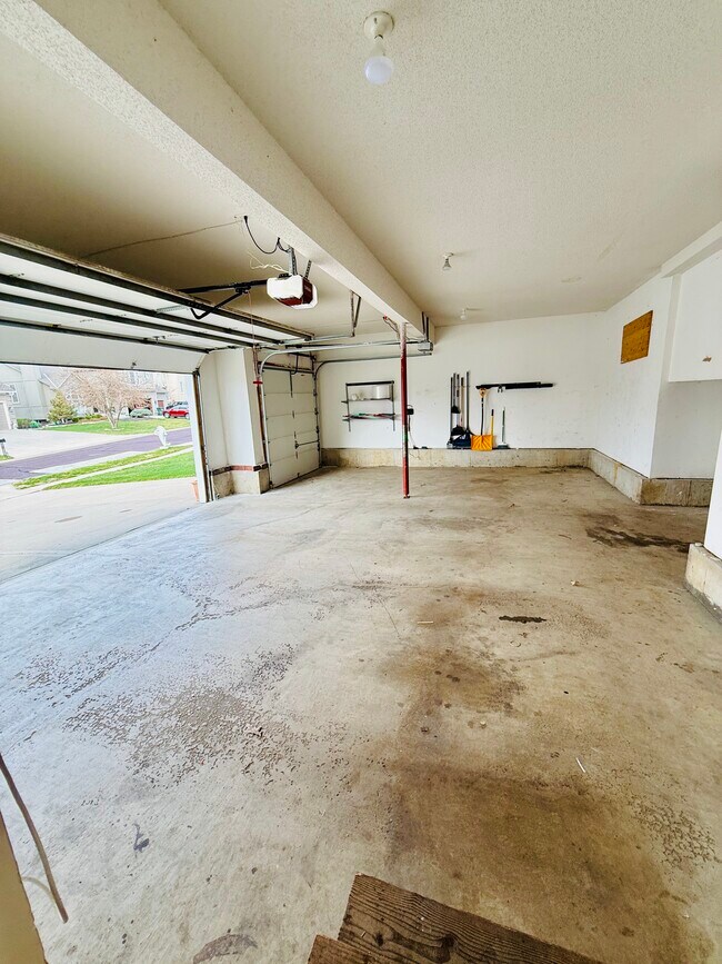 Foto del edificio - 7889 W 155th Pl