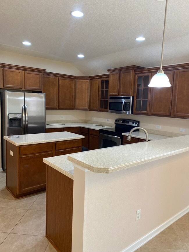 Building Photo - 3/2 in Azalea Ridge