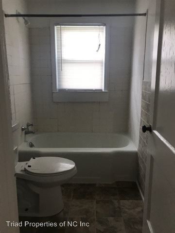 Foto del edificio - 2731-2731 Spring Garden St