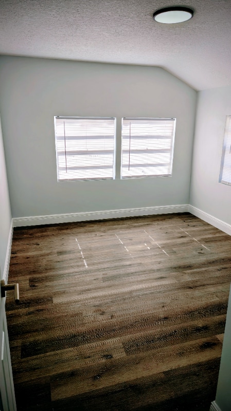 Building Photo - 169 Lincoln Ave