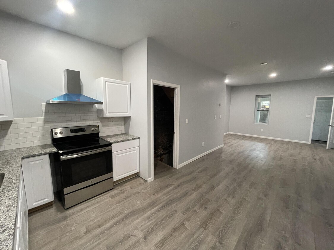 Foto principal - 1503 Mt Ephraim Ave