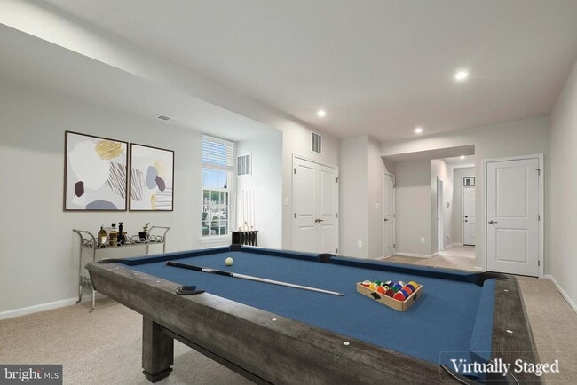 Foto del edificio - 716 River Crest Way