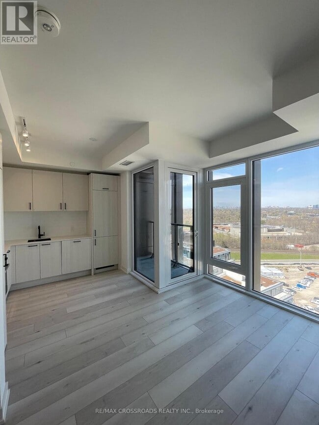 Building Photo - 5 Quarrington Ln