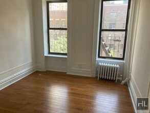 Building Photo - YORK AVENUE