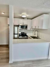 Building Photo - 149 N Commonwealth Ave