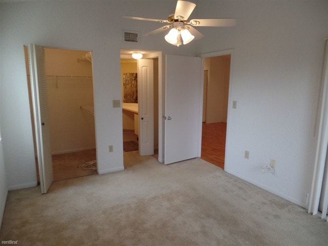 Building Photo - 1 br, 1 bath Condo - Sun Vista Gardens Unren