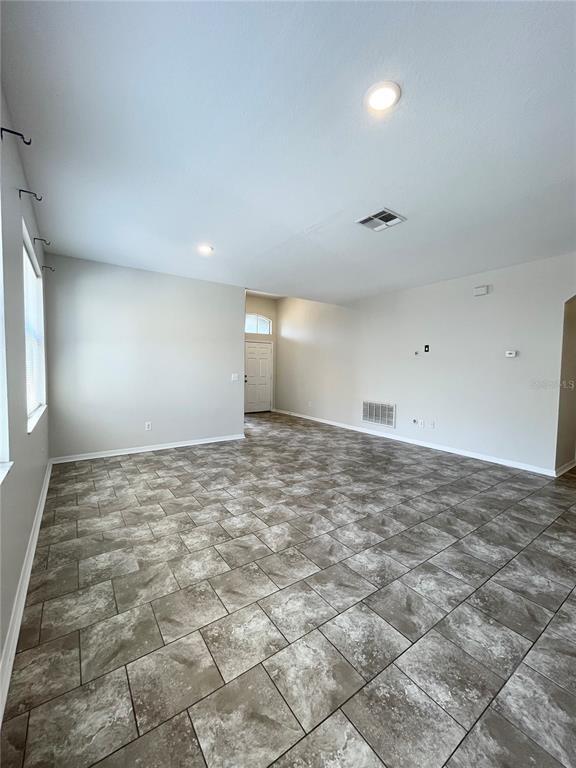 Foto del edificio - 3009 Clover Blossom Cir