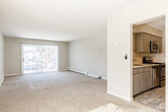 2BR, 2BA - Ontario - ReNew on Naper