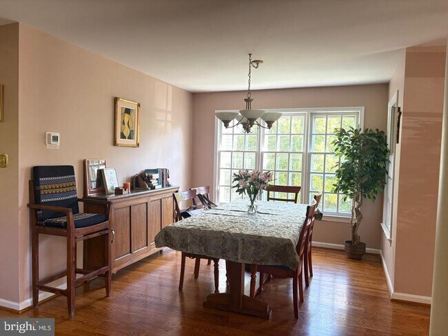 Foto del edificio - 1254 Lamplighter Way