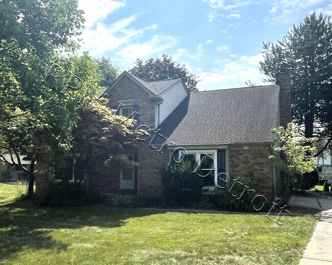 Foto del edificio - 174 Glenshire Dr